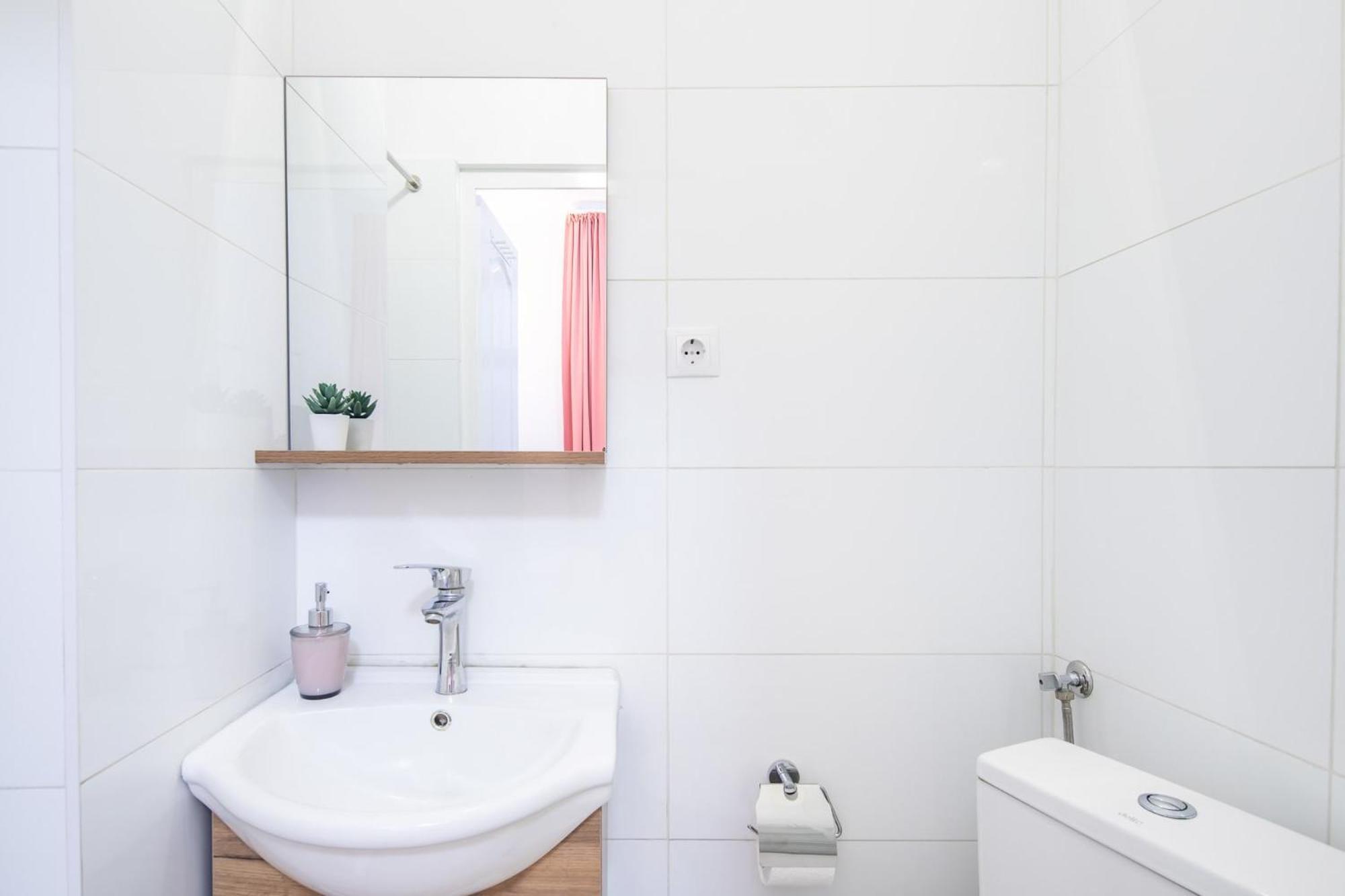 - Modern - Good Sleep Apartament