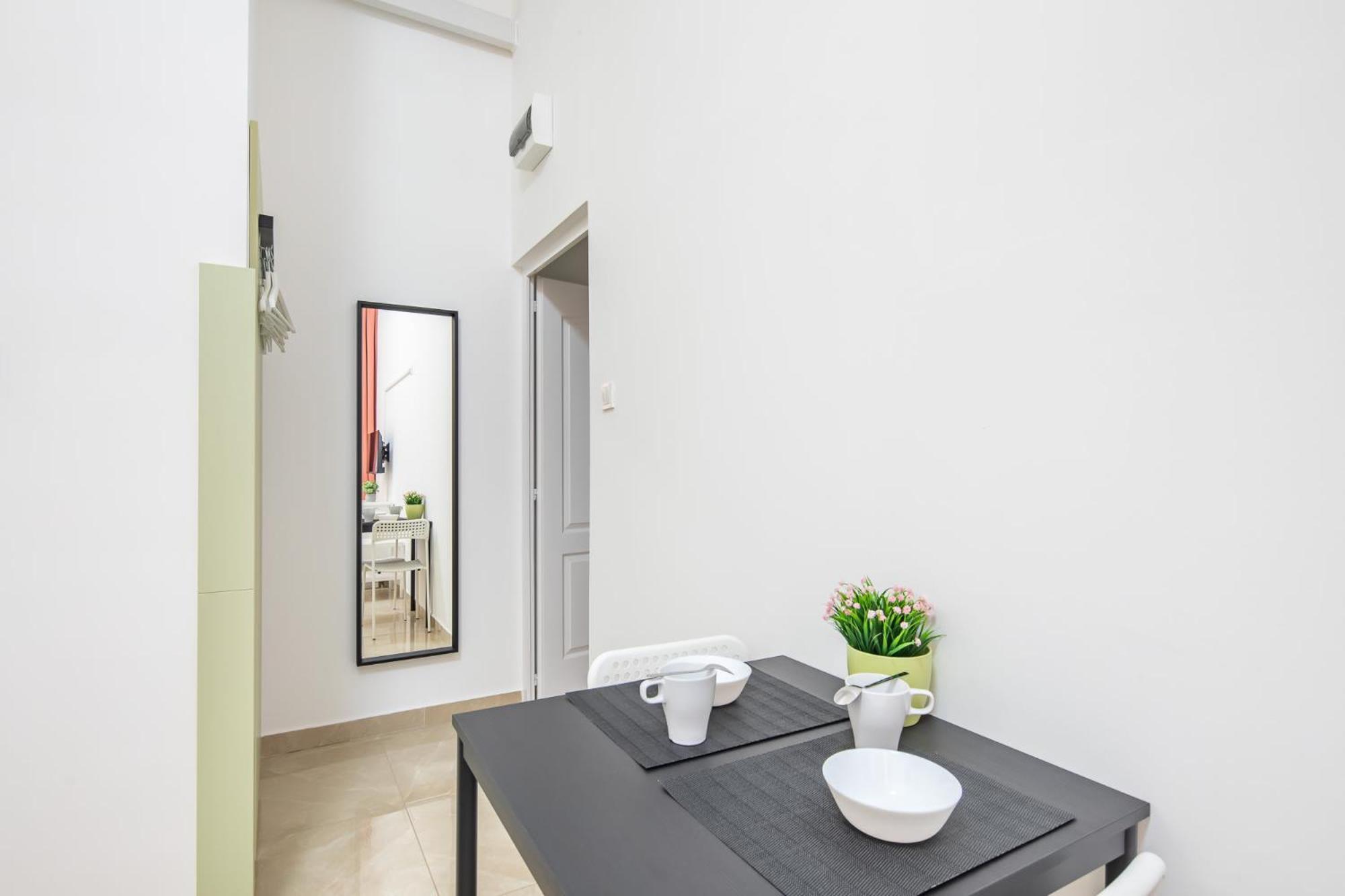 - Modern - Good Sleep Apartament
